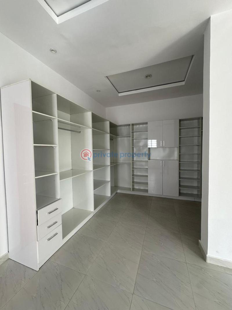 5 bedroom Duplex For Sale Chevron Drive Lekki Lagos - 3