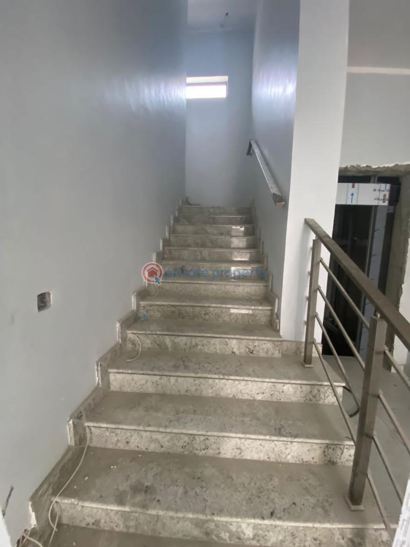 5 bedroom Detached Duplex For Sale Banana Island Road Mojisola Onikoyi Estate Lagos - 11