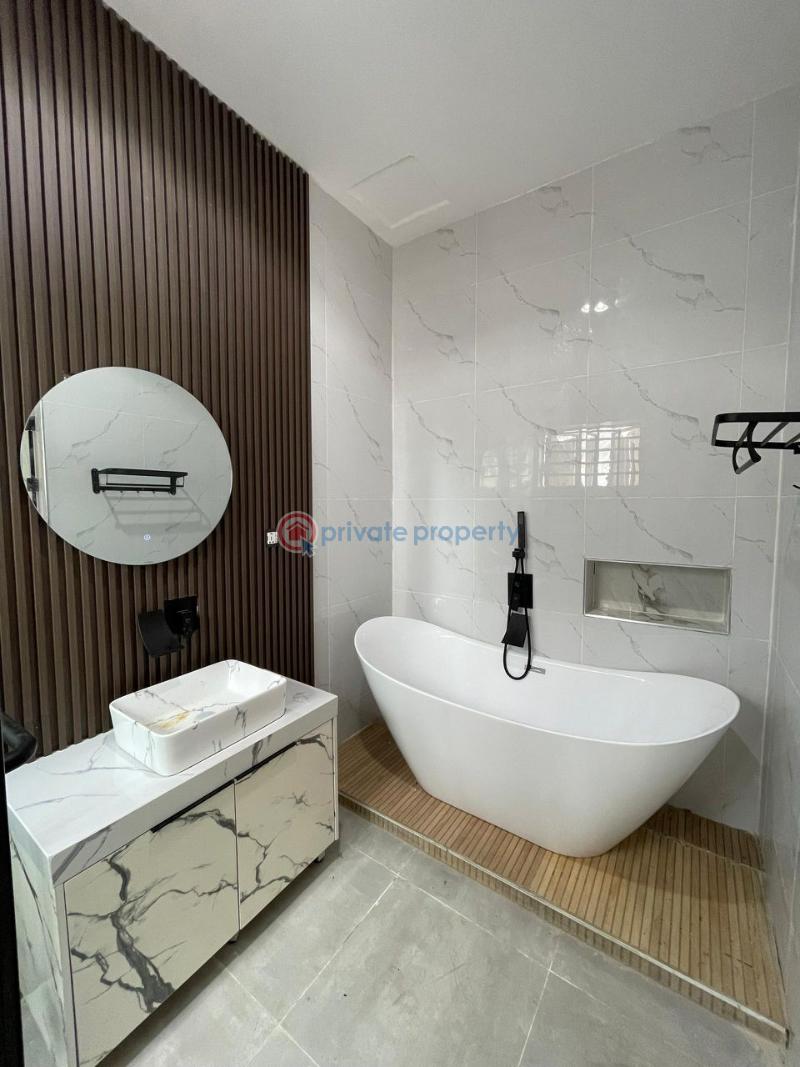 5 bedroom Detached Duplex For Sale Osapa London Lekki Lagos - 5