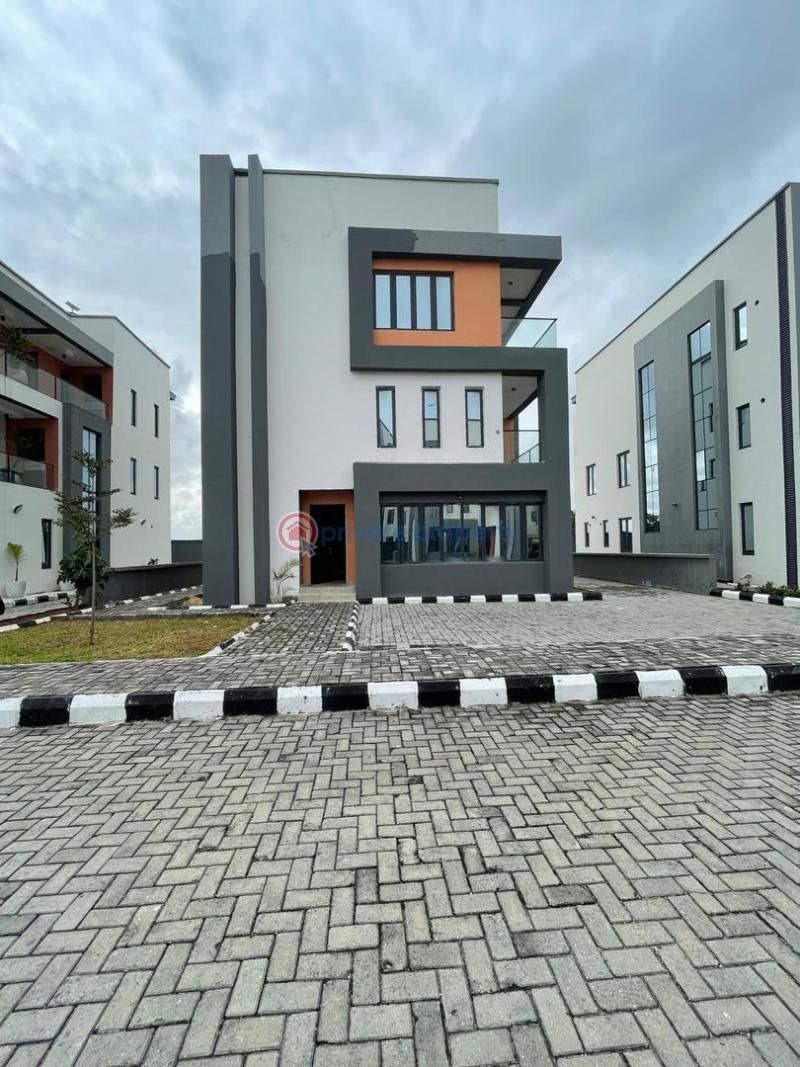 5 bedroom Detached Duplex For Sale Osapa Lekki Lagos - 9