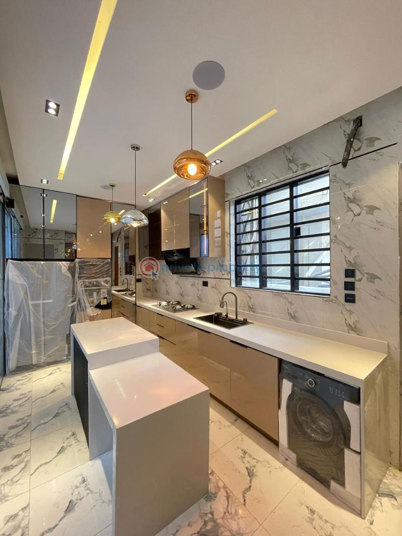 5 bedroom Detached Duplex For Sale Osapa London Lekki Lagos - 6
