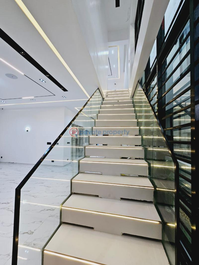 5 bedroom Detached Duplex For Sale Chevron Drive Lekki Lagos - 4