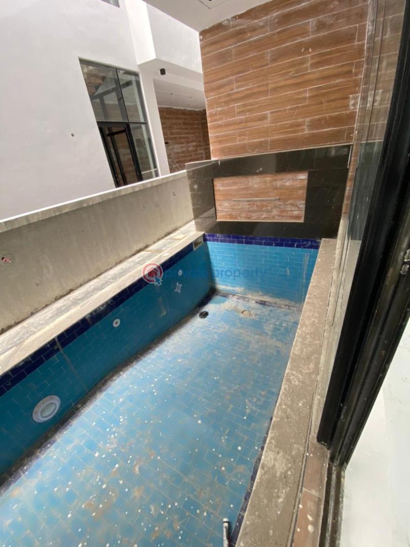 5 bedroom Detached Duplex For Sale Chevron Drive Lekki Lagos - 2