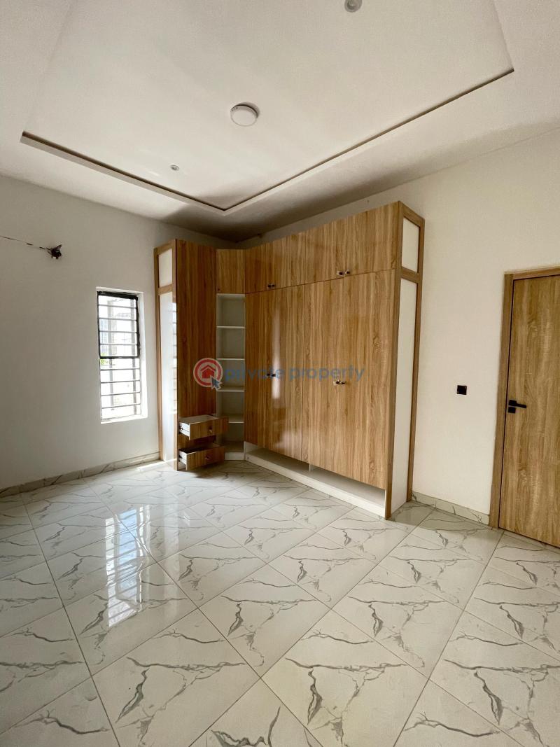 5 bedroom Detached Duplex For Sale Chevron Drive Lekki Lagos - 13