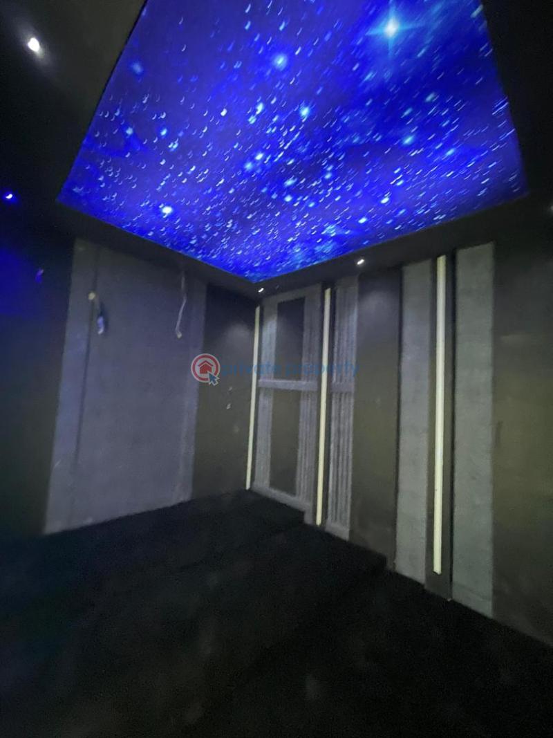 5 bedroom Detached Duplex For Sale Osapa Lekki Lagos - 3