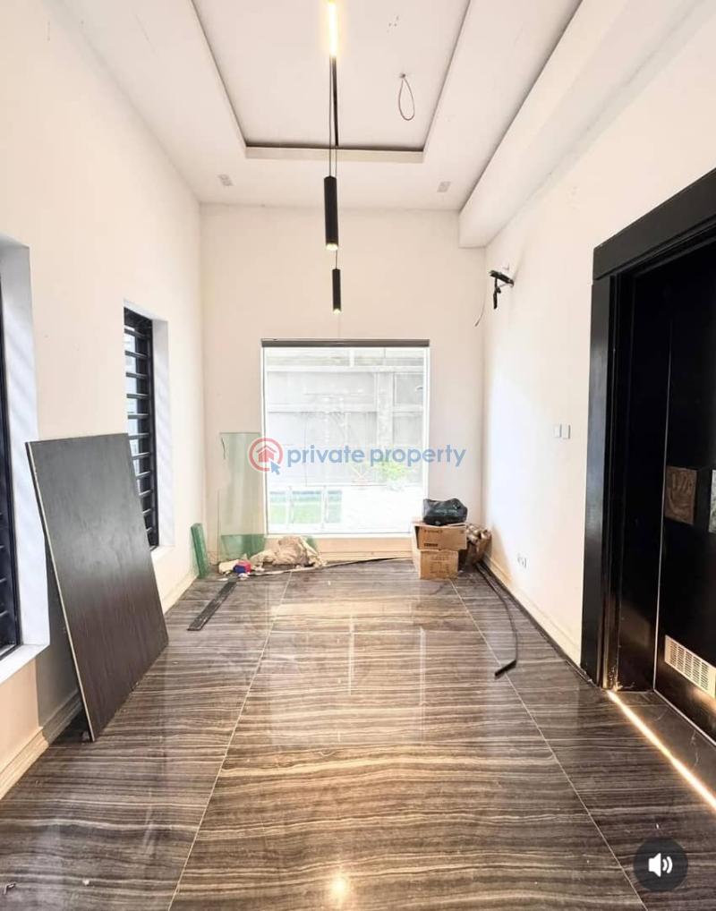 Tastefully finished 5bedrooms fully-detached duplex house with bq swimmingpool for sale in ikoyi lagos - 11 5 bedroom Detached Duplex For Sale Ikoyi Lagos - 11