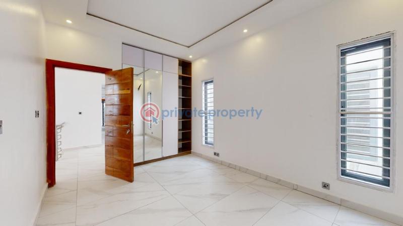 Tastefully finished 5bedrooms fully detached duplex house with bq for sale in chevron drive lekki lagos - 12 5 bedroom Duplex For Sale Chevron Drive Lekki Lagos - 12