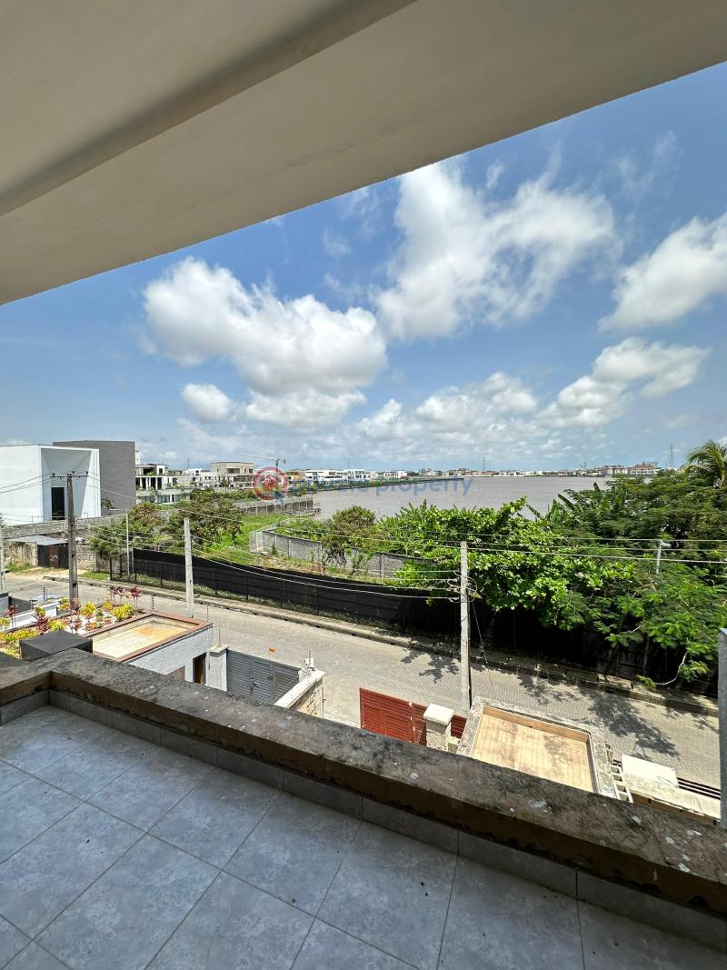 5 bedroom Duplex For Sale Onikoyi Road Mojisola Onikoyi Estate Lagos - 1