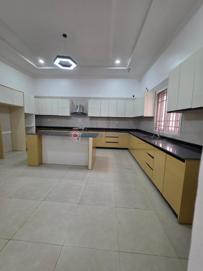 6 bedroom Detached Duplex For Sale Efab Metropolis Estate Karsana Abuja Phase 3  - 2
