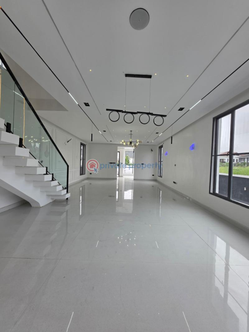 6 bedroom Detached Duplex For Sale Royal Garden Estate Ajiwe Ajah Lagos - 3