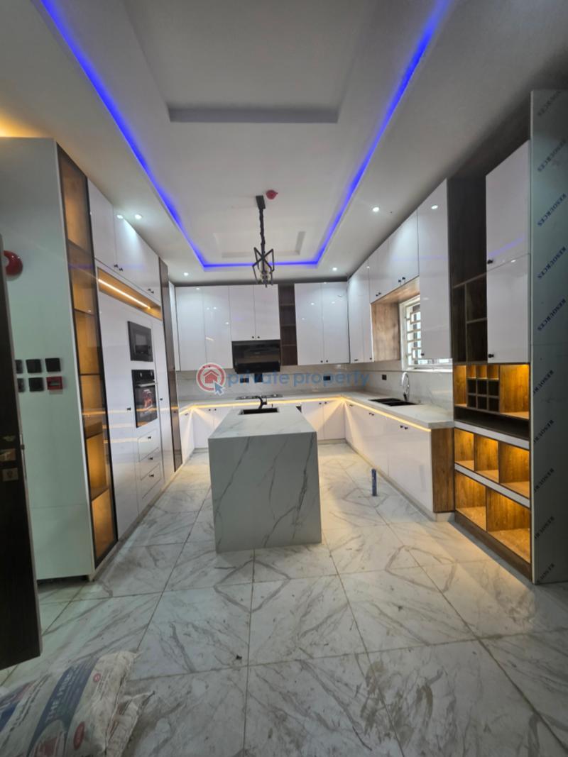 6 bedroom Detached Duplex For Sale Diplomatic Zone Katampe Ext. Abuja Phase 2  - 2