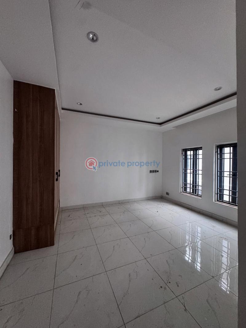 Tastefully finished 6 bedroom semi-detached duplex - 3 6 bedroom Semi detached Duplex For Sale Durumi Abuja Phase 2  - 3