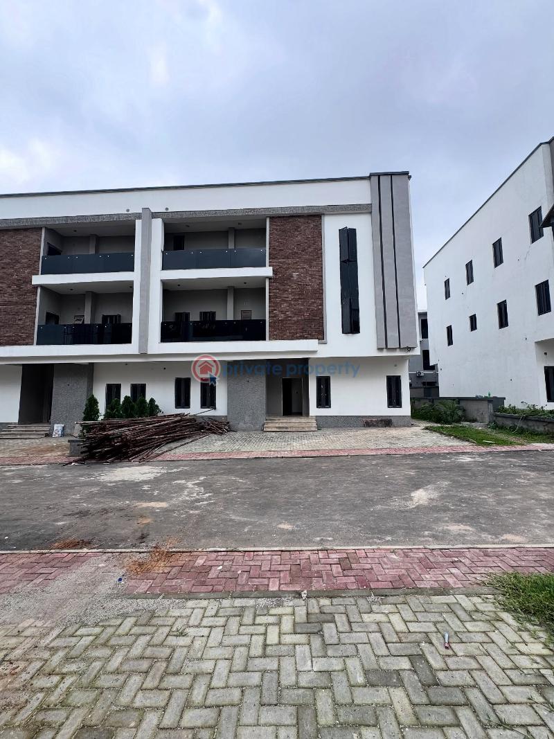 6 bedroom Semi detached Duplex For Sale Durumi Abuja Phase 2  - 0