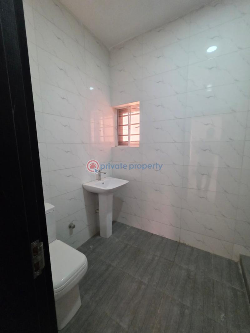 10 bedroom Flat & Apartment For Sale Jahi Abuja Phase 2  - 5