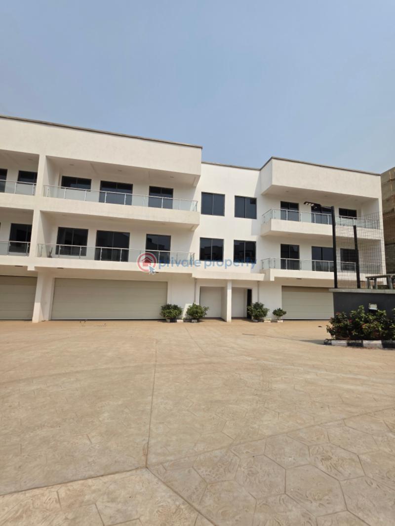 10 bedroom Terraced Duplex For Sale Guzape Abuja Phase 1  - 0