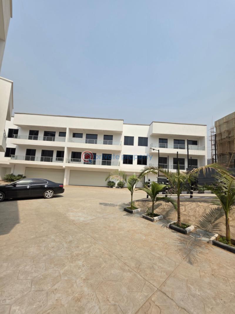10 bedroom Terraced Duplex For Sale Guzape Abuja Phase 1  - 0