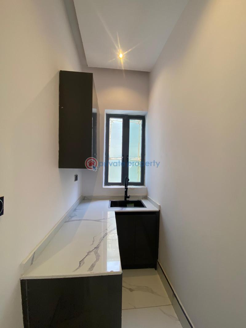 6 bedroom Detached Duplex For Sale Ikota Lekki Lagos - 19