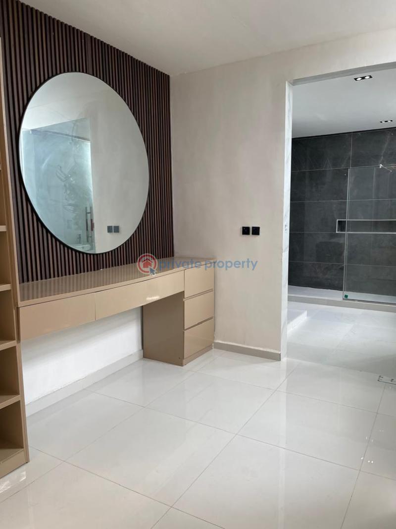 Tastefully finished 6bedroom  detached house with bq swimmingpool cinema gym for sale in chevron lekki - 9 6 bedroom Detached Duplex For Sale Chevron Drive Lekki Lagos - 9