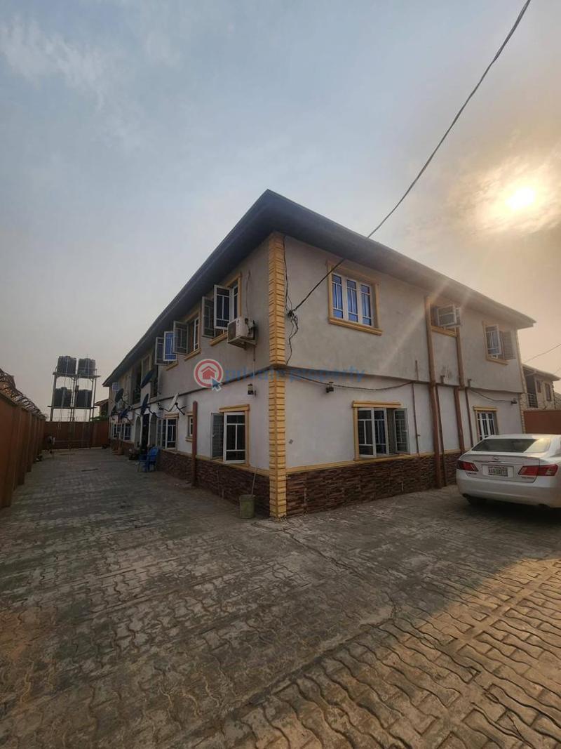 2 bedroom Block Of Flats For Sale Behind Sirdeep Petrol Station , Olomore Oke Mosan Abeokuta Ogun - 0