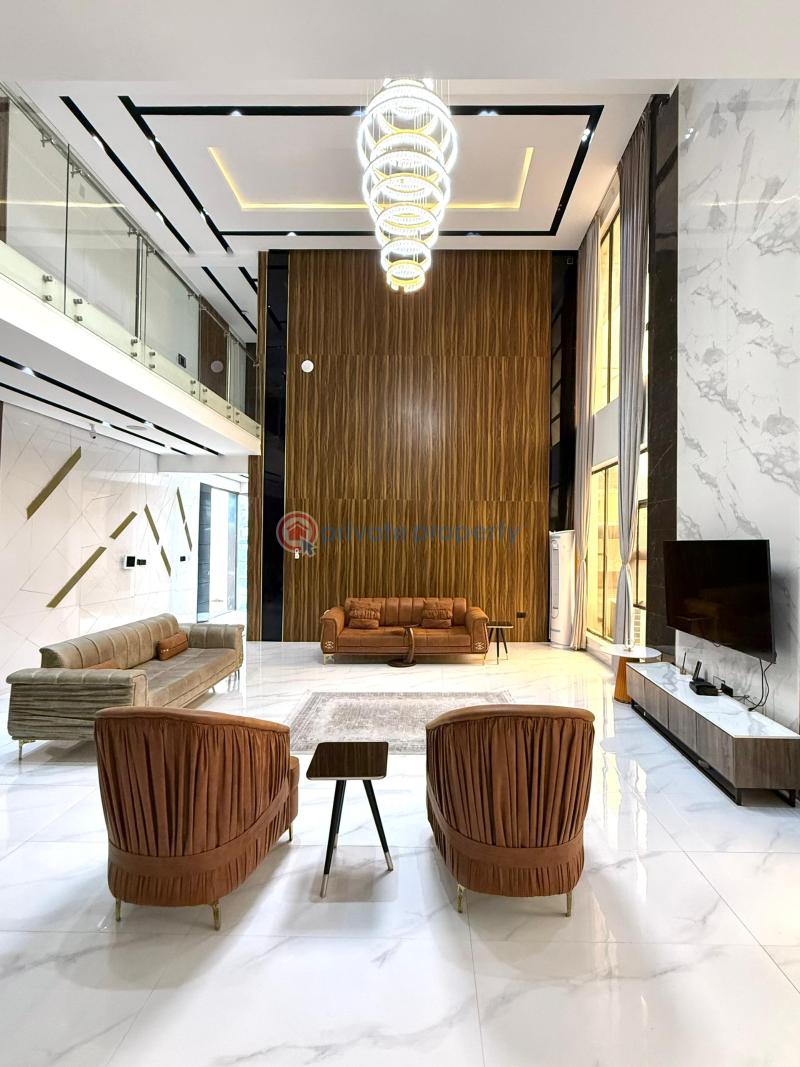 8 bedroom Duplex For Sale Dawaki Abuja Phase 3  - 9