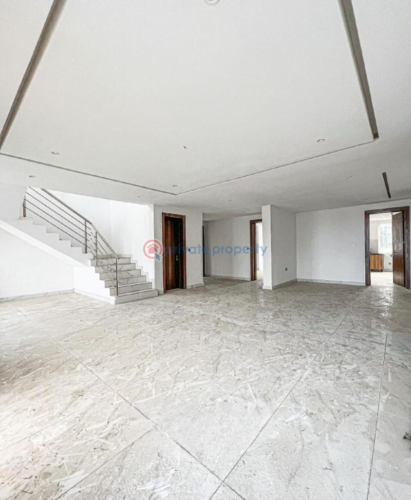 4 bedroom Maisonette For Sale Close To Banana Island Ikoyi Lagos - 1