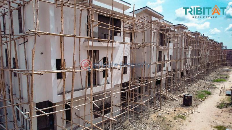 3 bedroom Terrace For Sale Moremi Scheme, Lagos Business School Ajah Lagos - 2