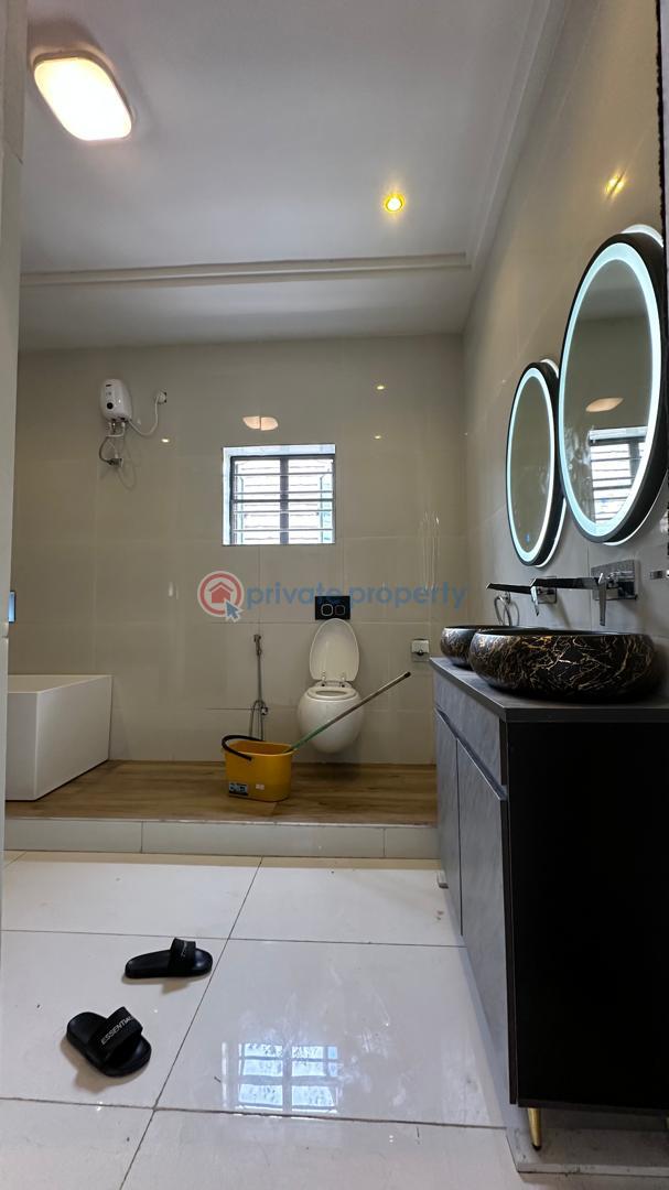 Tastefully finished and spacious masters bedroom for rent - 8 1 bedroom Self Contain For Rent Osapa Lekki Lagos - 8