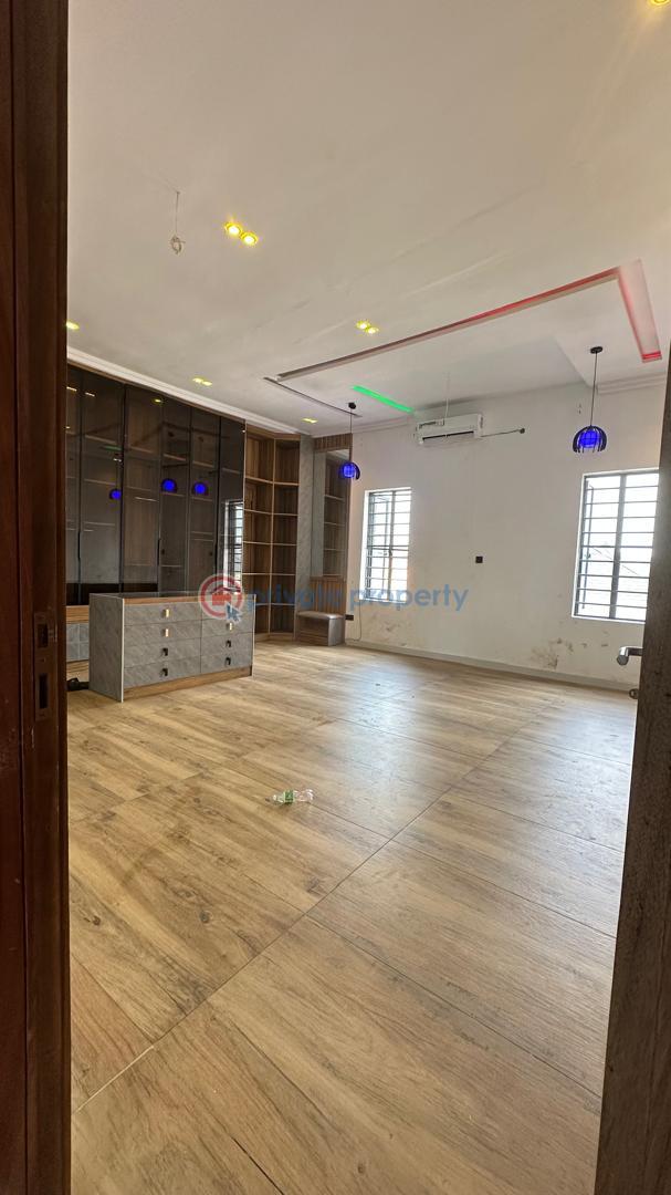 Tastefully finished and spacious masters bedroom for rent - 5 1 bedroom Self Contain For Rent Osapa Lekki Lagos - 5