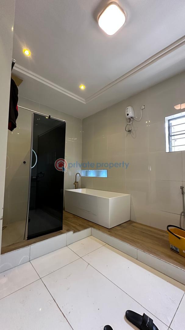 Tastefully finished and spacious masters bedroom for rent - 7 1 bedroom Self Contain For Rent Osapa Lekki Lagos - 7