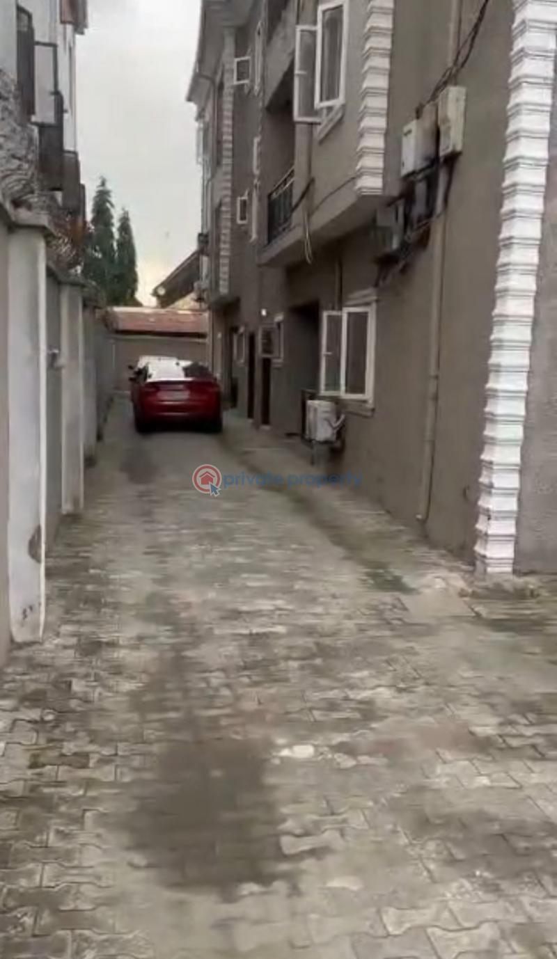 3 bedroom Flat & Apartment For Sale Apollo Estate Ketu Kosofe/Ikosi Lagos - 2