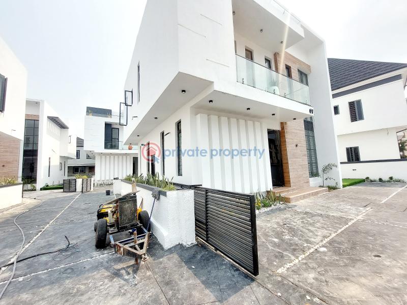 4 bedroom Detached Duplex For Sale Chevron Drive Lekki Lagos - 1