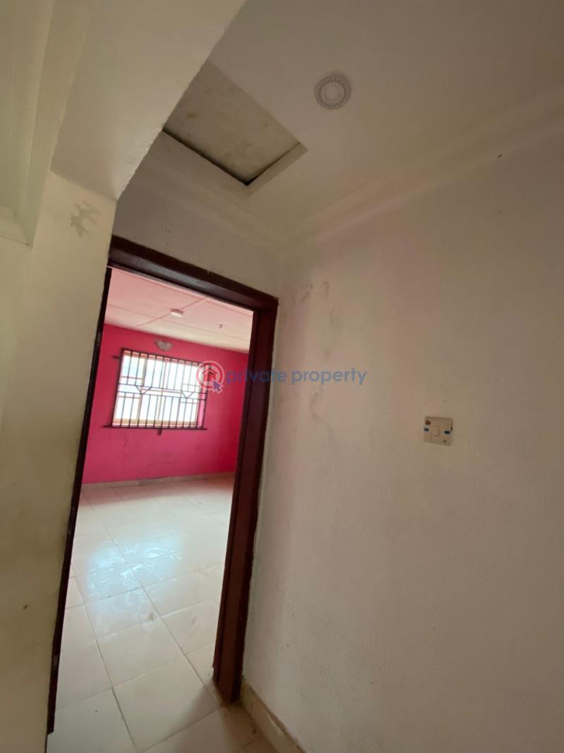 3 bedroom Bungalow For Sale Isale Abetu Off Abiola Way. Abeokuta Ogun - 19