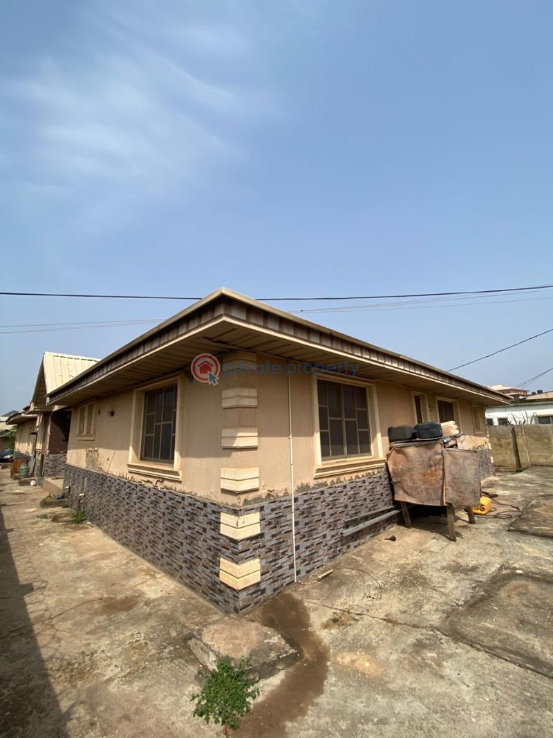 3 bedroom Bungalow For Sale Isale Abetu Off Abiola Way. Abeokuta Ogun - 18