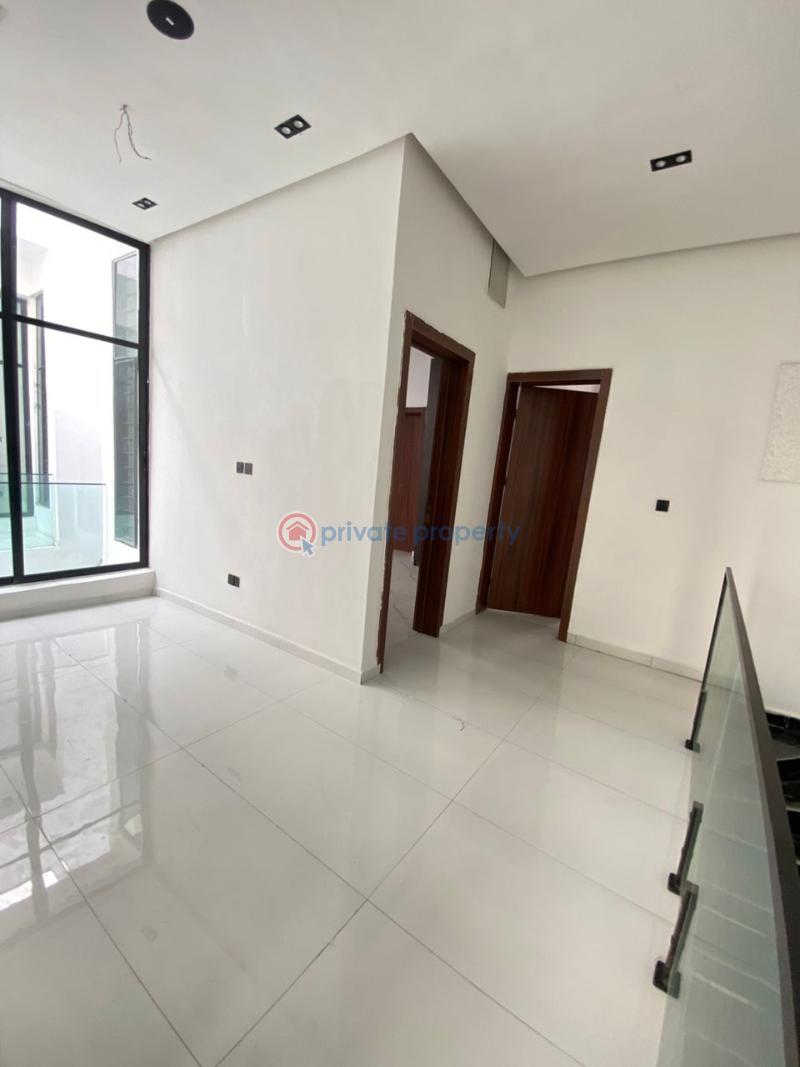 5 bedroom Detached Duplex For Sale Ikota, Lagos Ikota Lekki Lagos - 3