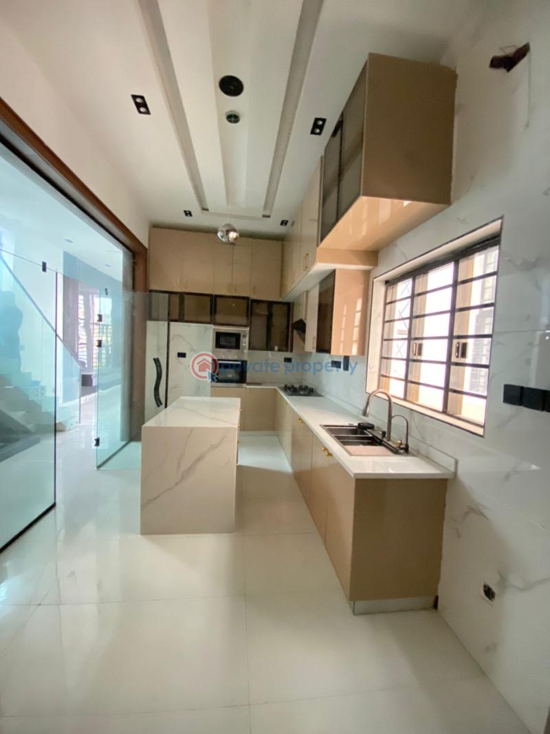 6 bedroom Detached Duplex For Sale Ikota, Lagos Ikota Lekki Lagos - 6