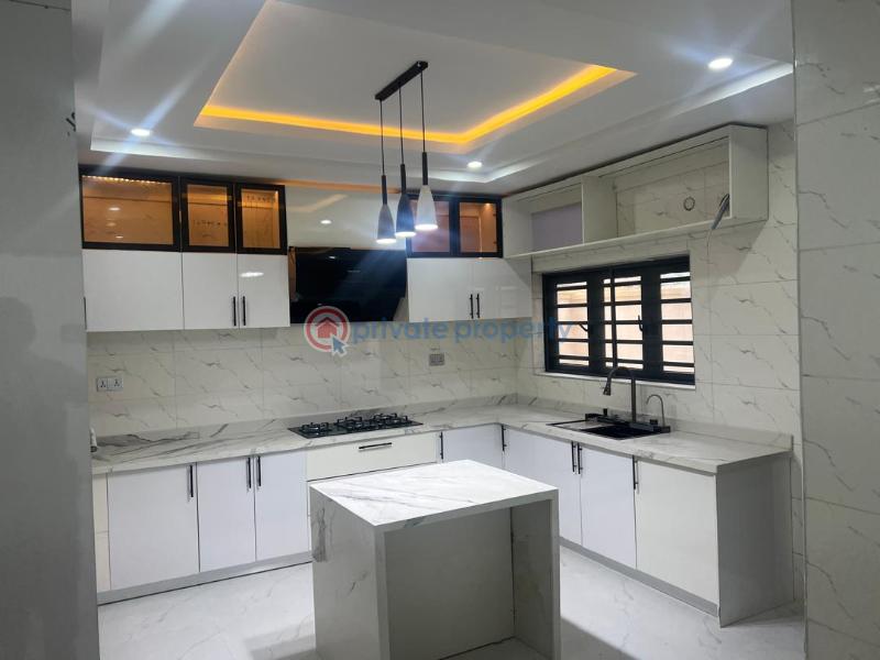 5 bedroom Duplex For Sale Oluyole Estate Ibadan Oyo - 5