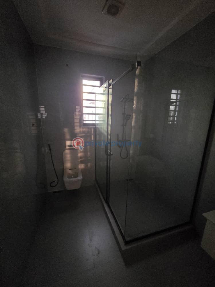 5 bedroom Detached Duplex For Rent Omole Phase 2 Ojodu Lagos - 5