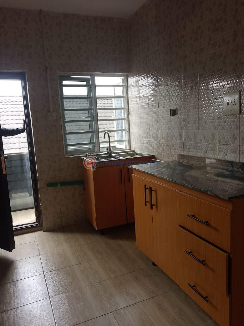 3 bedroom Flat & Apartment For Rent Opebi Ikeja Lagos - 2