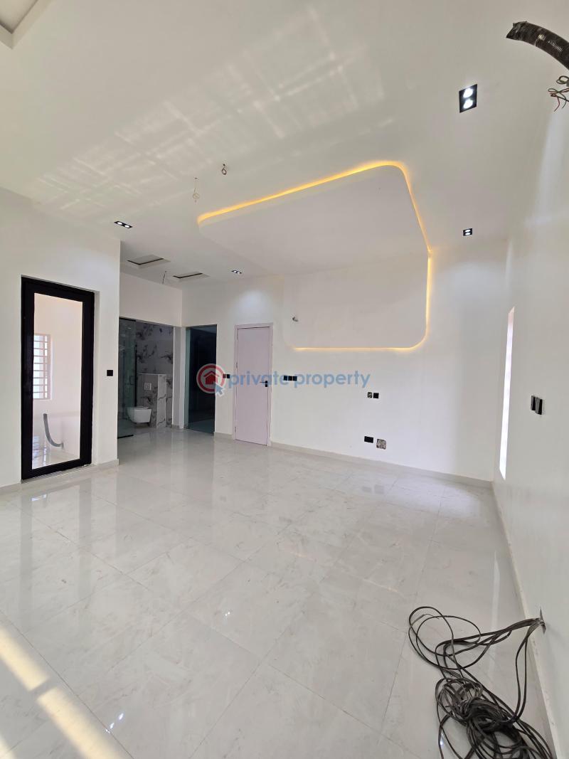 5 bedroom Detached Duplex For Sale Osapa London Lekki Lagos - 1