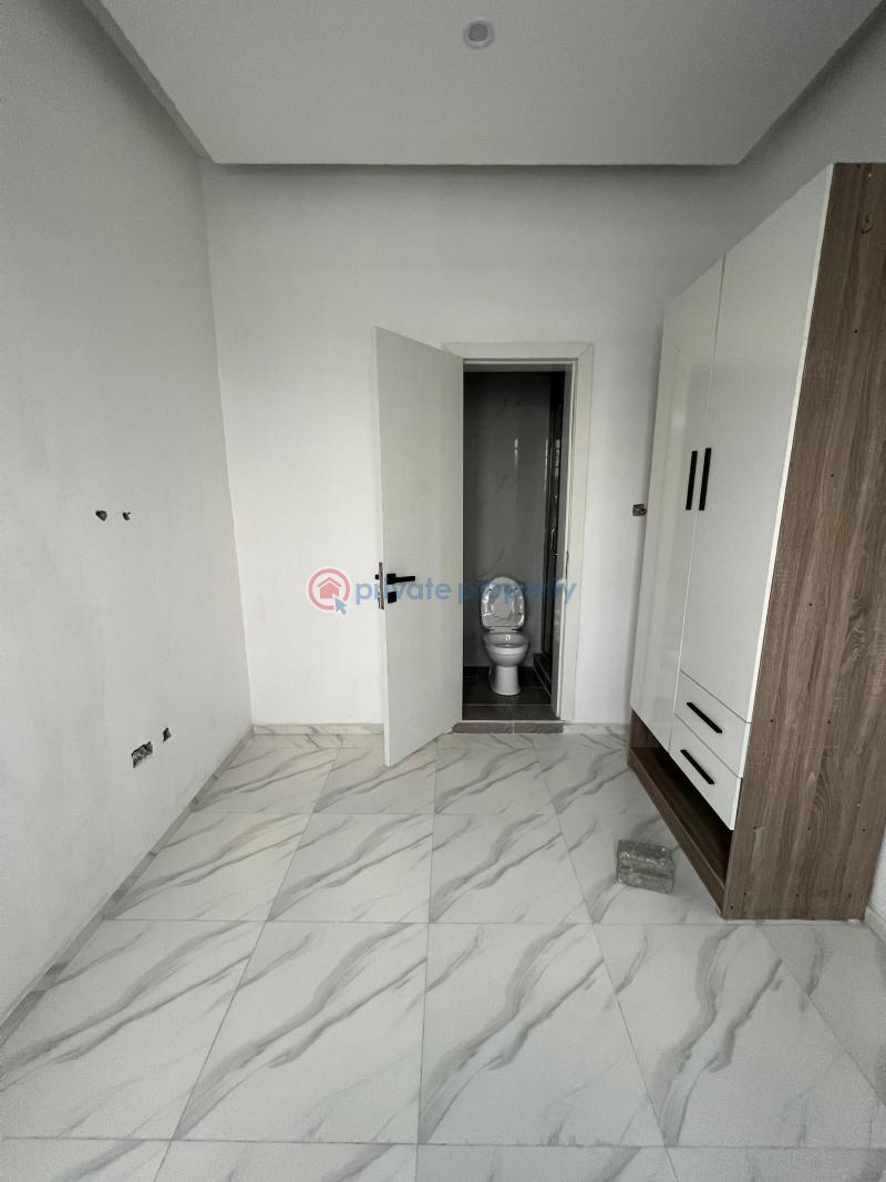 Tastefully finished fully serviced 3 bed apartment with communal pool, gym & bq - 11 3 bedroom Block Of Flats For Sale Addo Road, Ado Ajah Lagos - 11