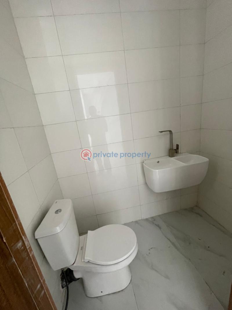 2 bedroom Block Of Flats For Sale Off Akeem Dickson Lekki Phase 1 Lagos - 32