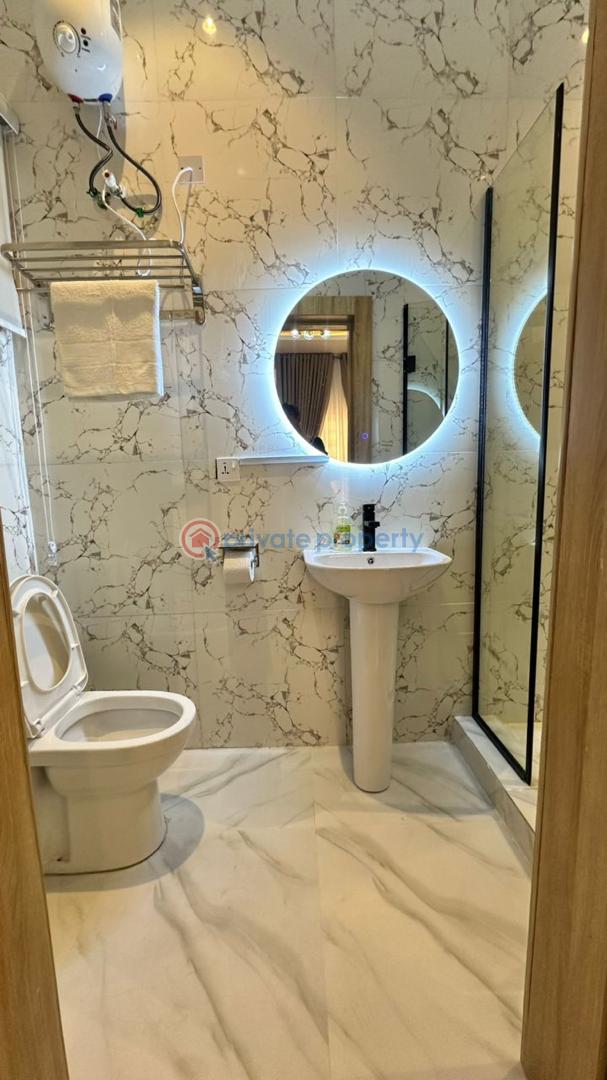 Flat & Apartment For Rent Off Admiralty Way Lekki Phase 1 Lagos - 4
