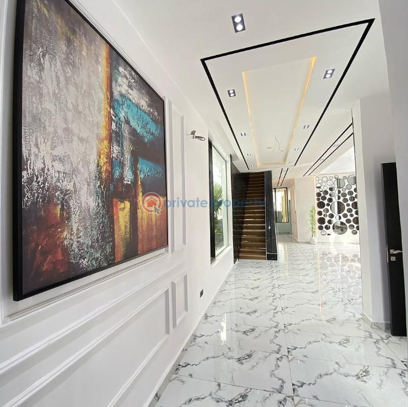 5 bedroom Detached Duplex For Sale Chevron Drive Lekki Lagos - 3