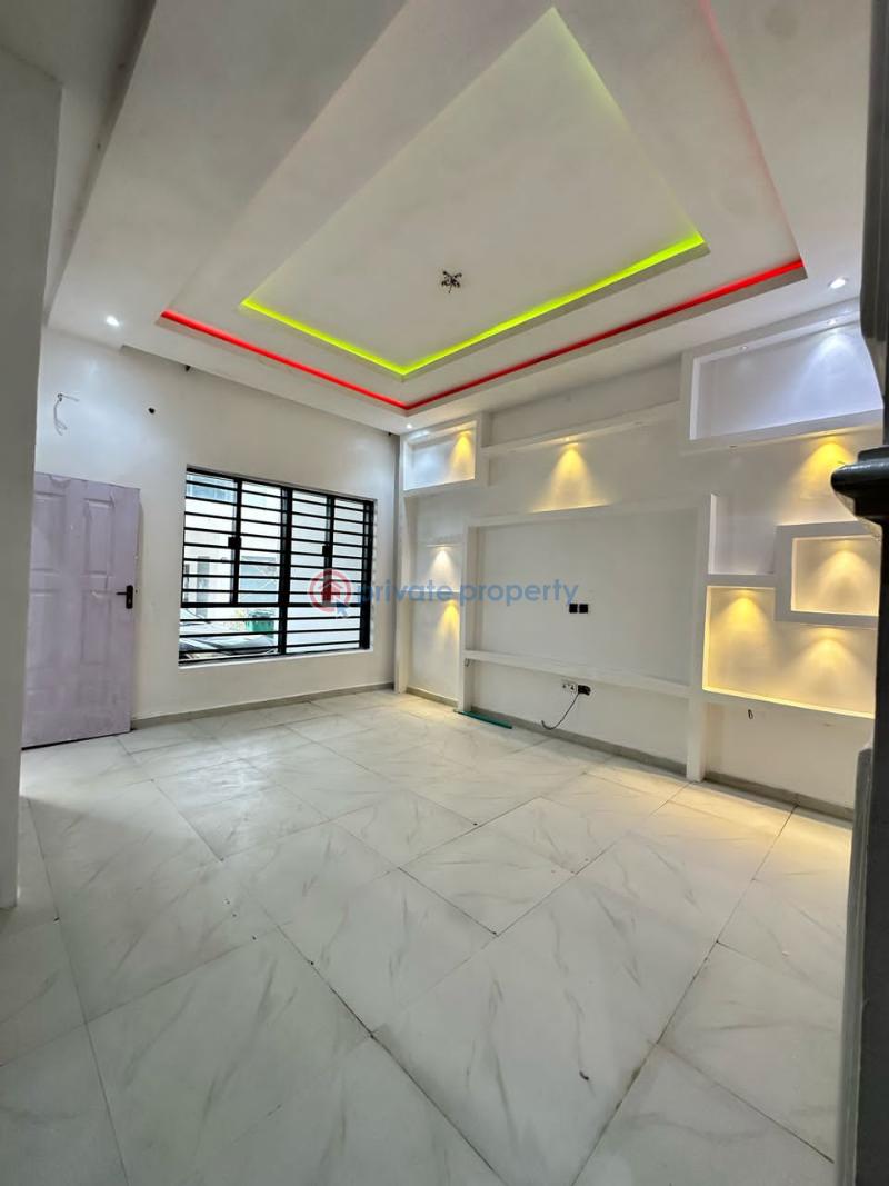 1 bedroom Mini Flat For Rent Orchid Road Before The Round About Lekki Phase 2 Lagos - 3