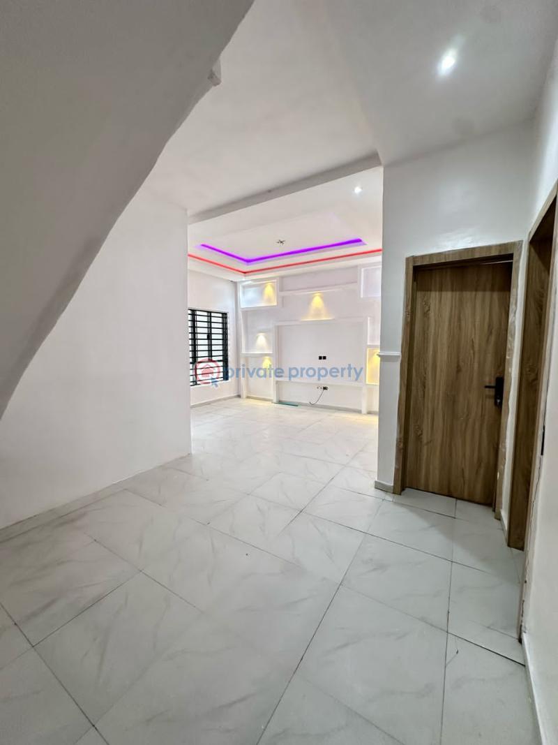 1 bedroom Mini Flat For Rent Orchid Road Before The Round About Lekki Phase 2 Lagos - 1