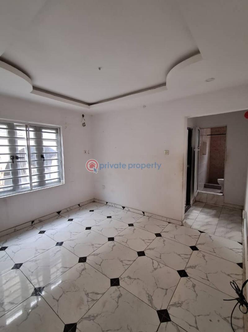 1 bedroom Mini Flat For Rent Harmony Estate Gbagada Lagos - 3