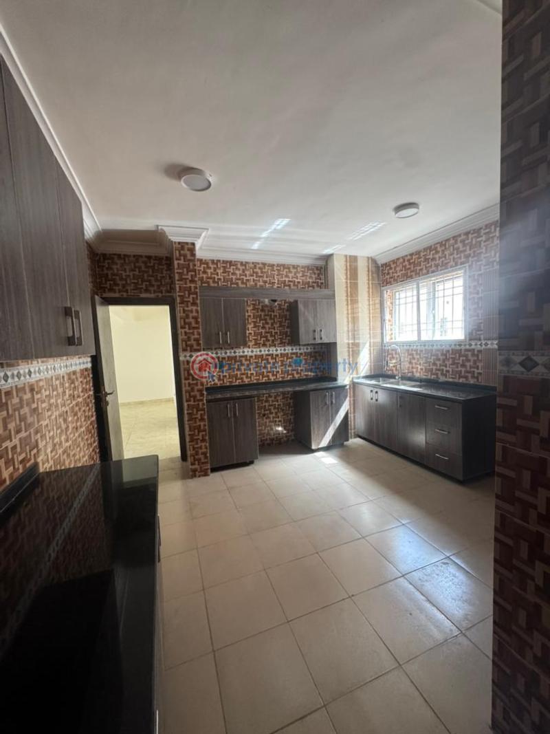 4 bedroom Terrace For Sale Songotede. Monastery Road Sangotedo Lagos - 14