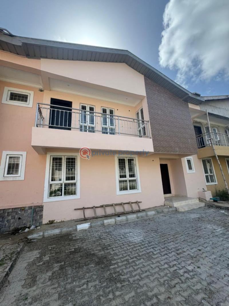 4 bedroom Terrace For Sale Songotede. Monastery Road Sangotedo Lagos - 0