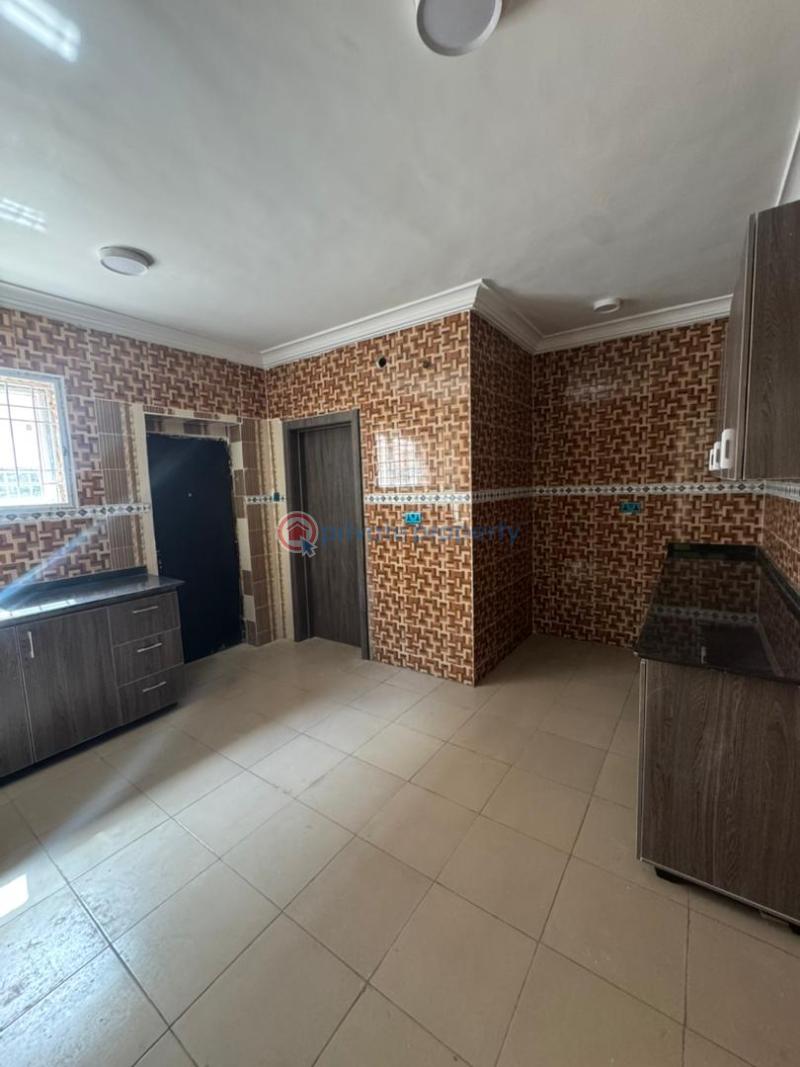 4 bedroom Terrace For Sale Songotede. Monastery Road Sangotedo Lagos - 16