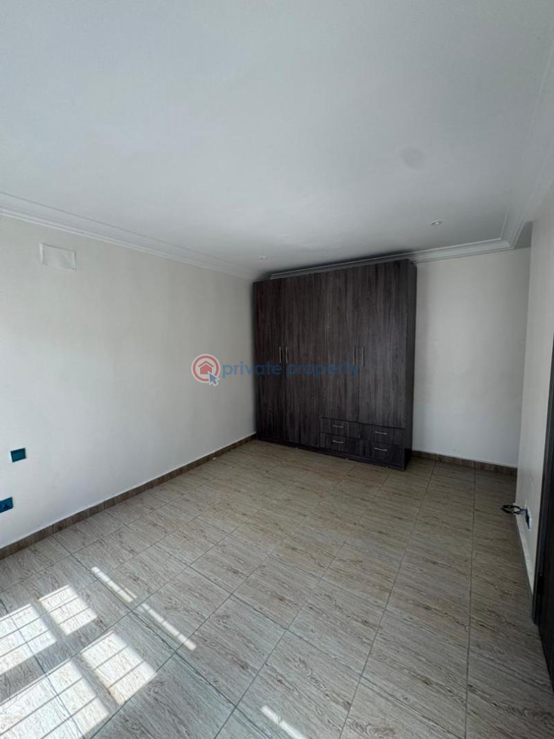 4 bedroom Terrace For Sale Songotede. Monastery Road Sangotedo Lagos - 10
